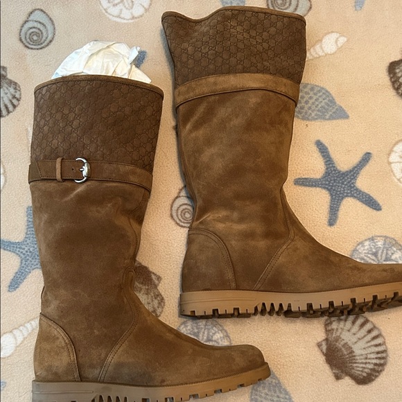 Gucci Brown Suede Mid-Calf Logo-Cuff Buckle Boots
